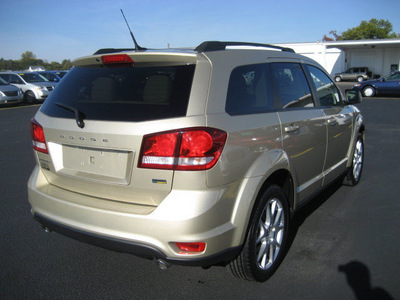 dodge journey 2011 gold mainstreet flex fuel 6 cylinders front wheel drive automatic 62863