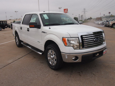 ford f 150 2012 white xlt 6 cylinders automatic 76108
