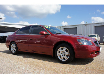 nissan altima 2005 red sedan 2 5 s gasoline 4 cylinders front wheel drive automatic 76543