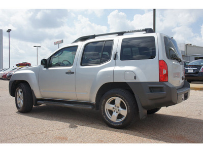 nissan xterra 2008 silver suv gasoline 6 cylinders 2 wheel drive automatic 76543