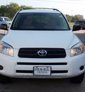 toyota rav4 2006 white suv 4 cylinders automatic with overdrive 77074