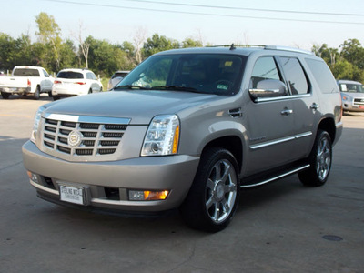cadillac escalade 2008 silver suv 8 cylinders automatic with overdrive 77074