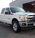 ford f 250 super duty 2012 white lariat 8 cylinders automatic with overdrive 77074