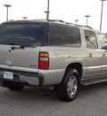 gmc yukon xl 2005 silver suv 1500 slt 8 cylinders automatic with overdrive 77074