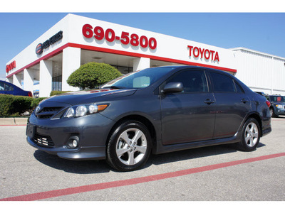 toyota corolla 2011 gray sedan s gasoline 4 cylinders front wheel drive automatic 76543