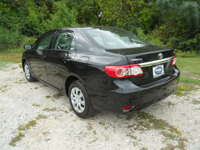 toyota corolla 2011 black sedan le 4 cylinders automatic 75606