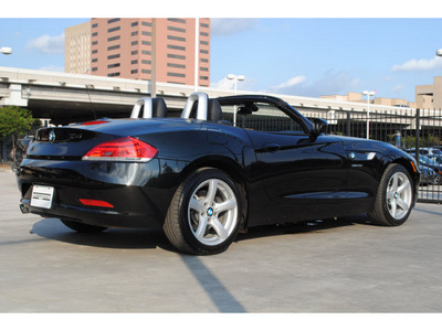 bmw z4 2012 black sdrive28i gasoline 4 cylinders rear wheel drive 6 speed manual 77002