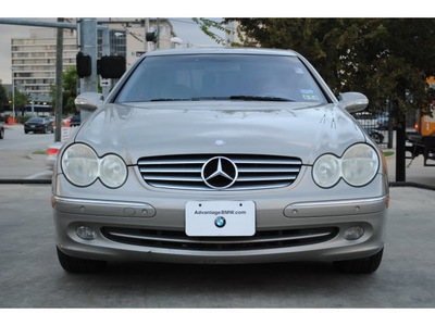 mercedes benz clk class 2004 brown coupe clk320 gasoline 6 cylinders rear wheel drive automatic 77002