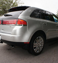 lincoln mkx 2010 silver suv gasoline 6 cylinders front wheel drive automatic with overdrive 76049