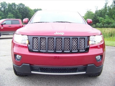 jeep grand cherokee 2012 red suv laredo gasoline 6 cylinders 4 wheel drive automatic 44024