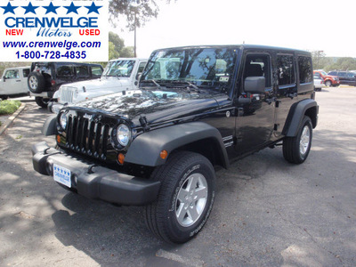 jeep wrangler unlimited 2013 black suv sport gasoline 6 cylinders 4 wheel drive automatic 78028