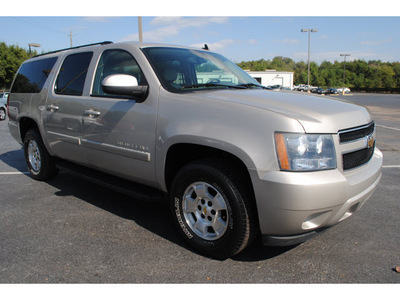 chevrolet suburban 2008 silver suv lt flex fuel 8 cylinders 2 wheel drive automatic with overdrive 77581