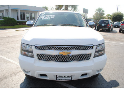 chevrolet tahoe 2010 white suv ltz flex fuel 8 cylinders 2 wheel drive automatic with overdrive 77581