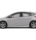 ford focus 2013 silver hatchback 4 cylinders 5 speed automatic 75235