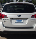 subaru outback 2013 white wagon 2 5i limited gasoline 4 cylinders all whee drive automatic 77090