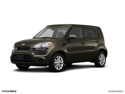 kia soul 2013 green wagon soul gasoline 4 cylinders front wheel drive 6 speed automatic 77539