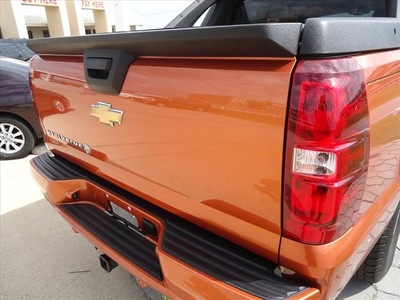 chevrolet avalanche 2007 orange lt 1500 gasoline 8 cylinders rear wheel drive 4 speed automatic 76108