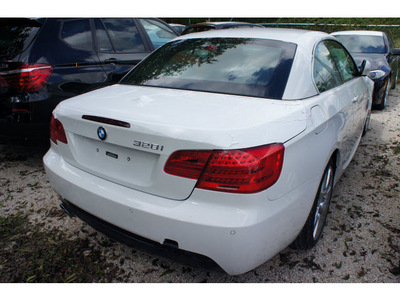 bmw 3 series 2013 white 328i gasoline 6 cylinders rear wheel drive automatic 78729