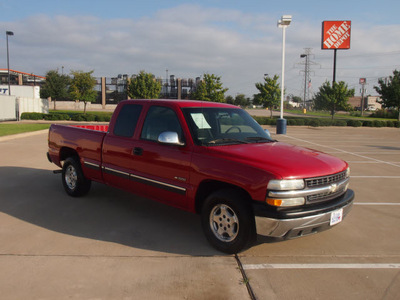 chevrolet silverado 1500 2002 red pickup truck ls gasoline v8 rear wheel drive automatic 76108