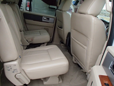 ford expedition el 2010 white suv eddie bauer 8 cylinders automatic with overdrive 99352