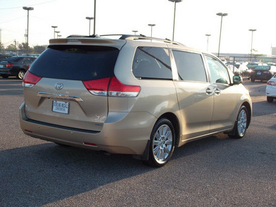 toyota sienna 2011 tan van xle 8 passenger gasoline 6 cylinders front wheel drive automatic with overdrive 77074