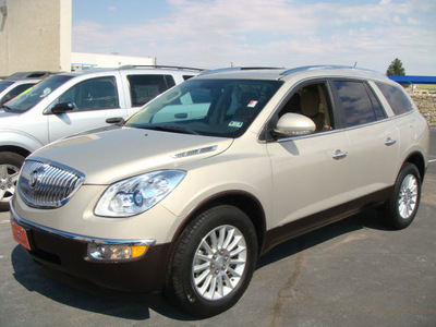 buick enclave 2011 tan cx gasoline 6 cylinders front wheel drive automatic 79936
