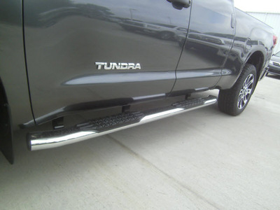 toyota tundra 2013 gray grade flex fuel 8 cylinders 4 wheel drive automatic 75569