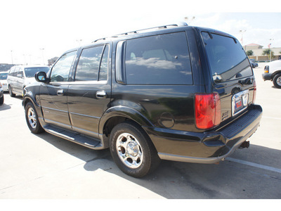 lincoln navigator 2002 black suv gasoline 8 cylinders rear wheel drive automatic 77034