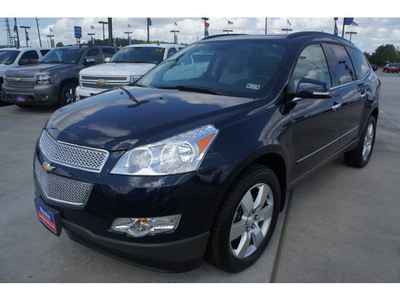 chevrolet traverse 2012 dk  blue suv 6 cylinders not specified 77090