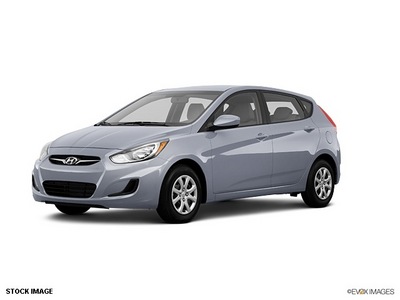 hyundai accent 2013 hatchback black gasoline 4 cylinders front wheel drive not specified 76210