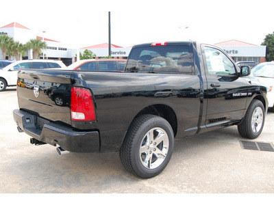 ram ram pickup 1500 2012 black express gasoline 8 cylinders 2 wheel drive 6 speed automatic 77450