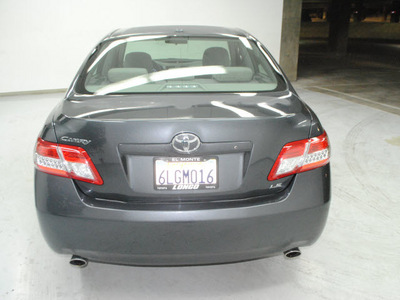 toyota camry 2010 dk  gray sedan le v6 gasoline 6 cylinders front wheel drive automatic 91731