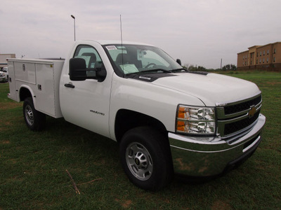 chevrolet silverado 2500hd 2013 white work truck 8 cylinders automatic 78064
