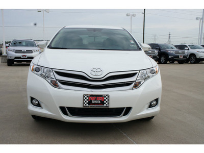 toyota venza 2013 white limited 6 cylinders automatic 77469
