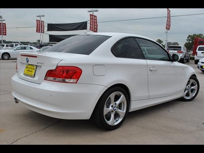 bmw 1 series 2012 coupe 128i gasoline 6 cylinders rear wheel drive not specified 77090
