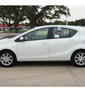 toyota prius c 2012 white hatchback three hybrid 4 cylinders front wheel drive automatic 78232