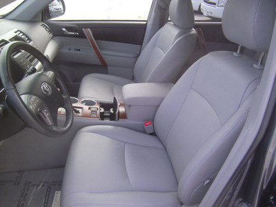 toyota highlander 2010 dk  gray suv 6 cylinders automatic 75503