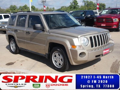 jeep patriot 2010 gray suv sport gasoline 4 cylinders front wheel drive automatic 77388