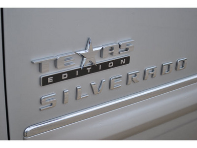 chevrolet silverado 1500 2013 silver pickup truck lt flex fuel v8 2 wheel drive automatic 78130