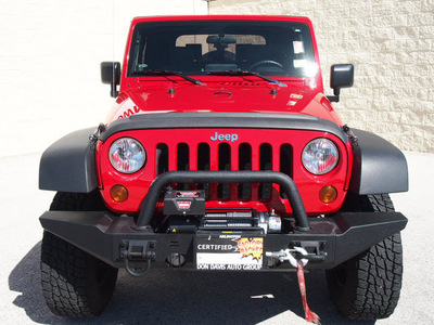 jeep wrangler 2010 red suv sport gasoline 6 cylinders 4 wheel drive automatic with overdrive 76011