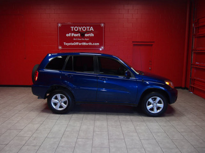 toyota rav4 2005 dk  blue suv gasoline 4 cylinders front wheel drive automatic 76116
