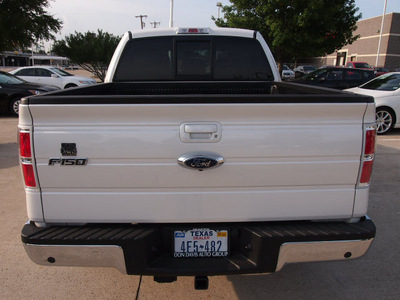 ford f 150 2012 white lariat 6 cylinders automatic 76011