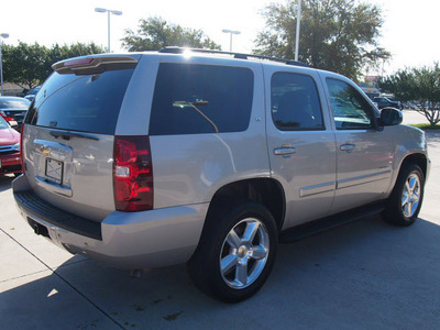 chevrolet tahoe 2007 lt  brown suv lt gasoline 8 cylinders rear wheel drive automatic 76011