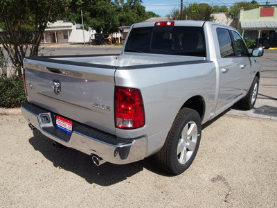 ram 1500 2012 silver lone star 8 cylinders automatic 78624