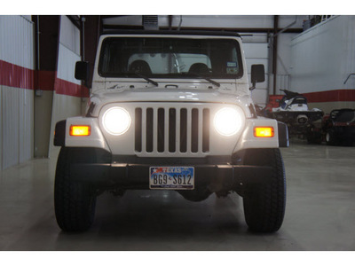 jeep wrangler 1999 white suv se gasoline 4 cylinders 4 wheel drive automatic 79110