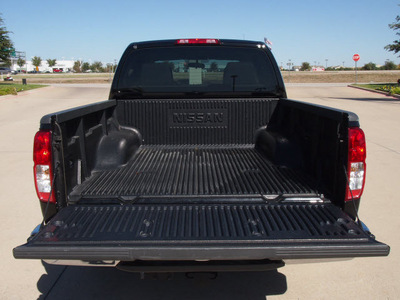 nissan frontier 2011 black sv v6 gasoline 6 cylinders 2 wheel drive automatic with overdrive 76018