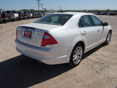 ford fusion 2011 white sedan sel gasoline 4 cylinders front wheel drive automatic 76234