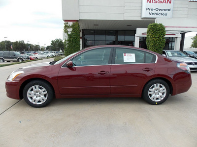 nissan altima 2011 dk  red sedan 2 5 s gasoline 4 cylinders front wheel drive shiftable automatic 77477