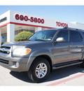 toyota sequoia 2006 gray suv sr5 gasoline 8 cylinders 4 wheel drive automatic 76543