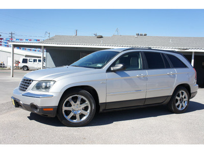 chrysler pacifica 2005 silver suv touring gasoline 6 cylinders all whee drive automatic 78654